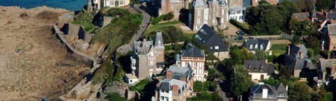 The elegant seaside town of Dinard